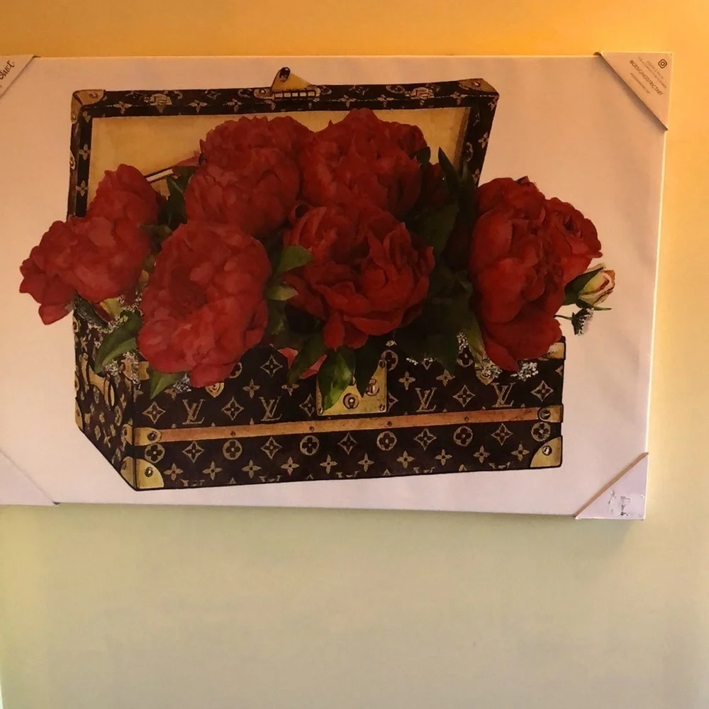 Design District Art Red Flowers Fashion Trunk Horizontal Wall Print